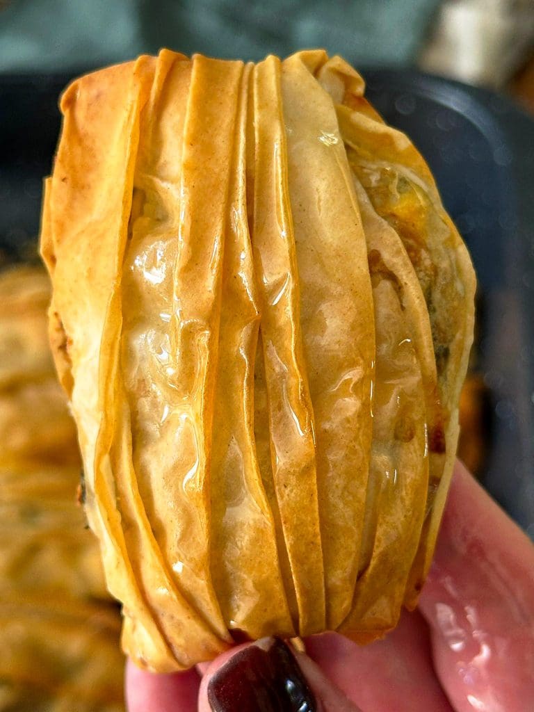 בורקס פילו בקיפול מיוחד