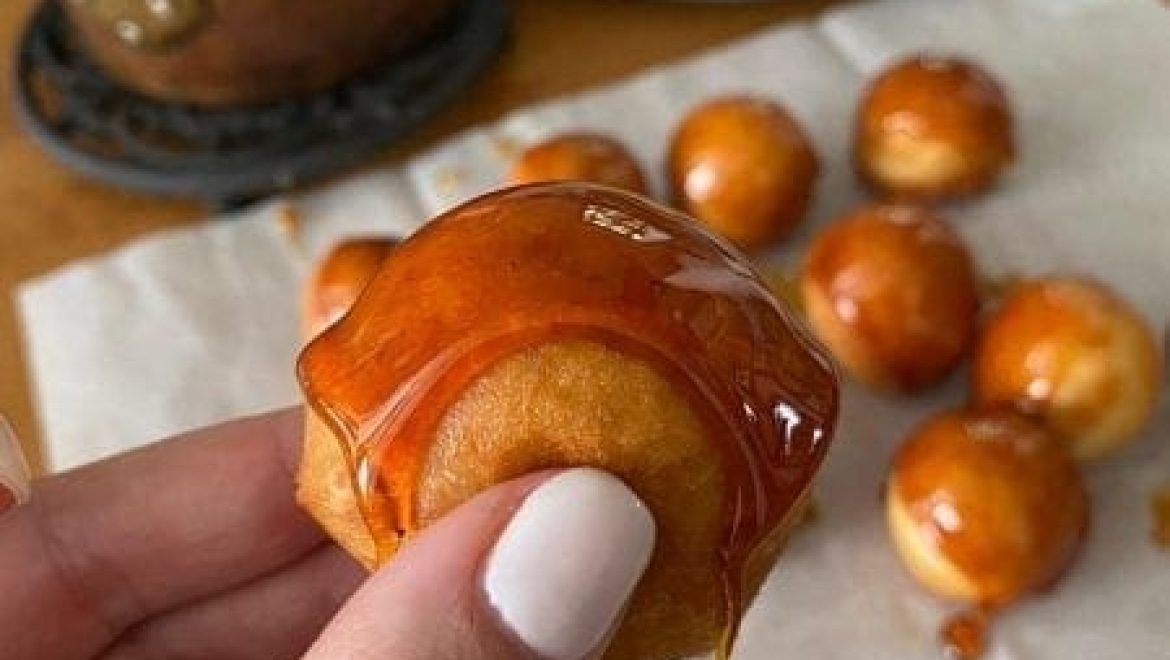 מיני סופגניות בציפוי קרמל