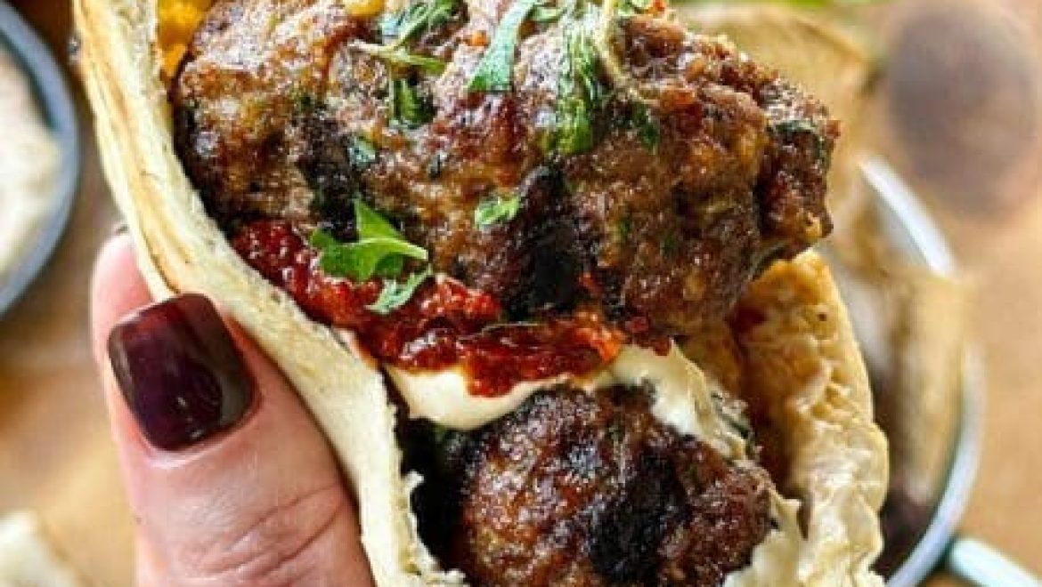 קבב מושלם בפיתה