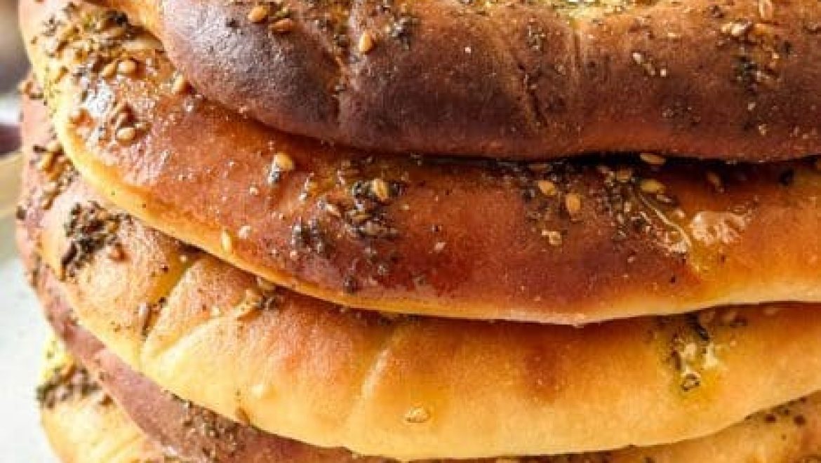 פיתה עם זעתר