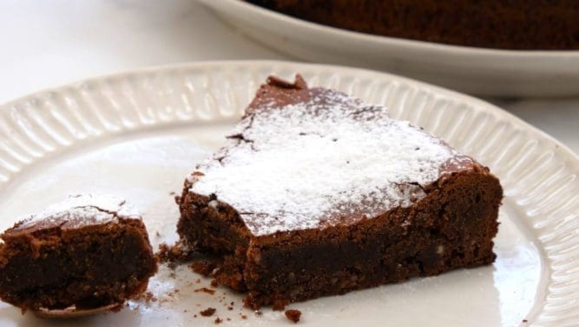 עוגת שוקולד צרפתית מוסית
