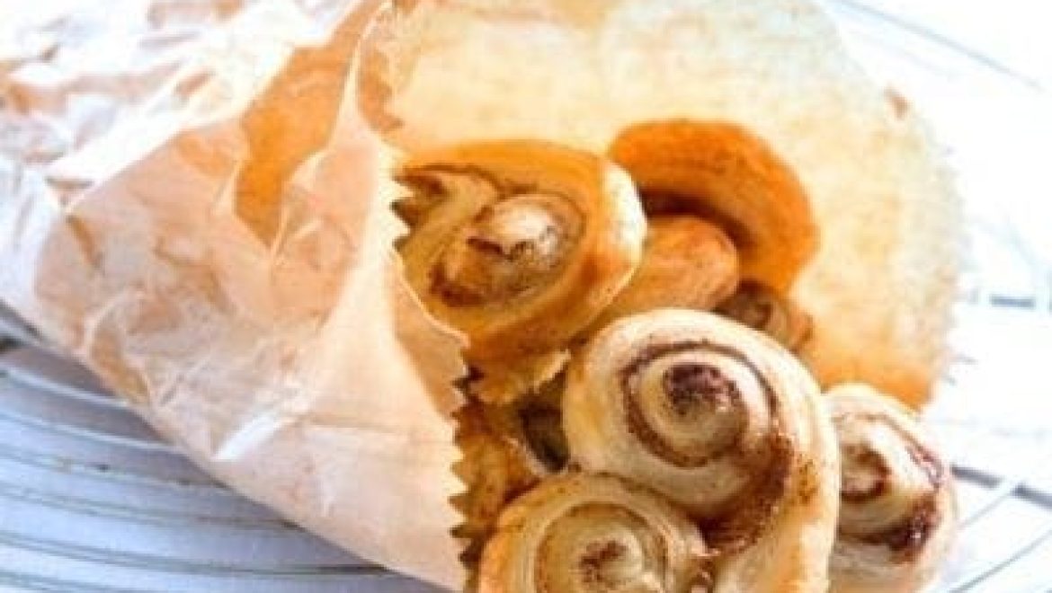 עוגיות אוזני פיל  במילוי תערובת תבלינים