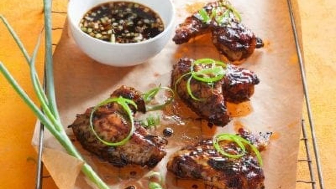 כנפי עוף אפויות ברוטב אסייתי