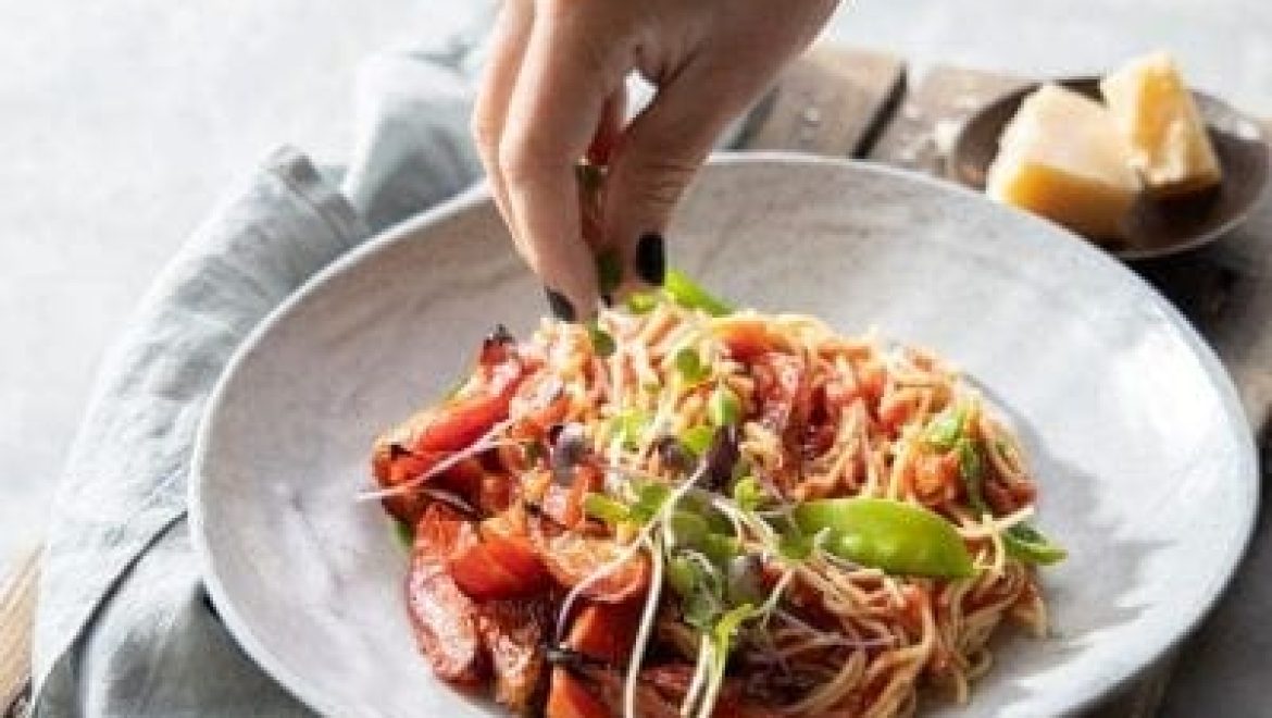 פסטה בסיר אחד עם אטריות דקיקות