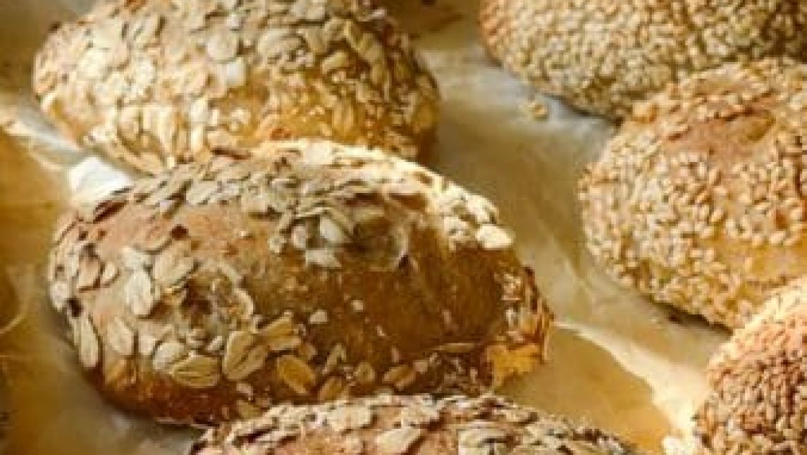 לחמניות ללא לישה עם שיבולת שועל