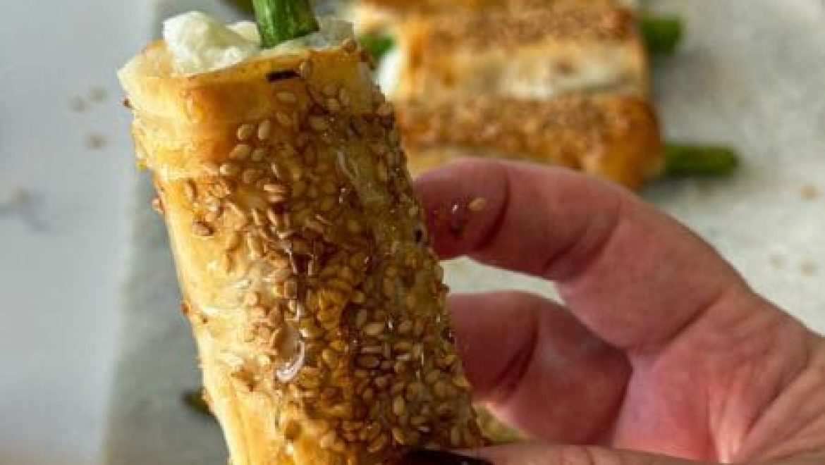 מאפה אלים עם אספרגוס