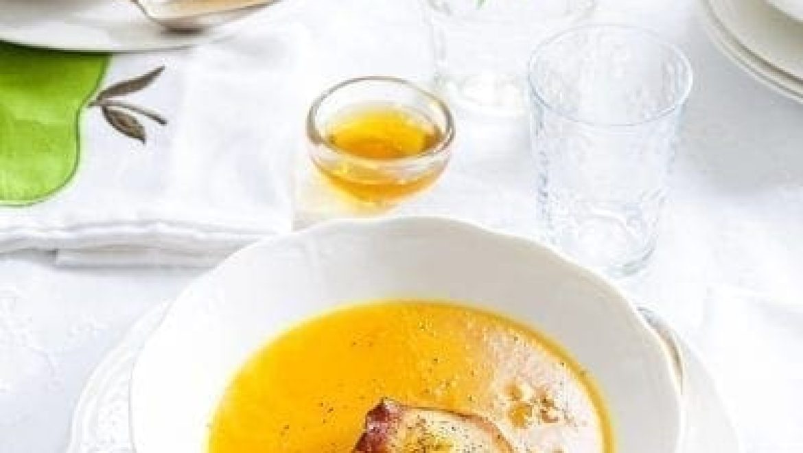 מרק דלעת ותפוחים