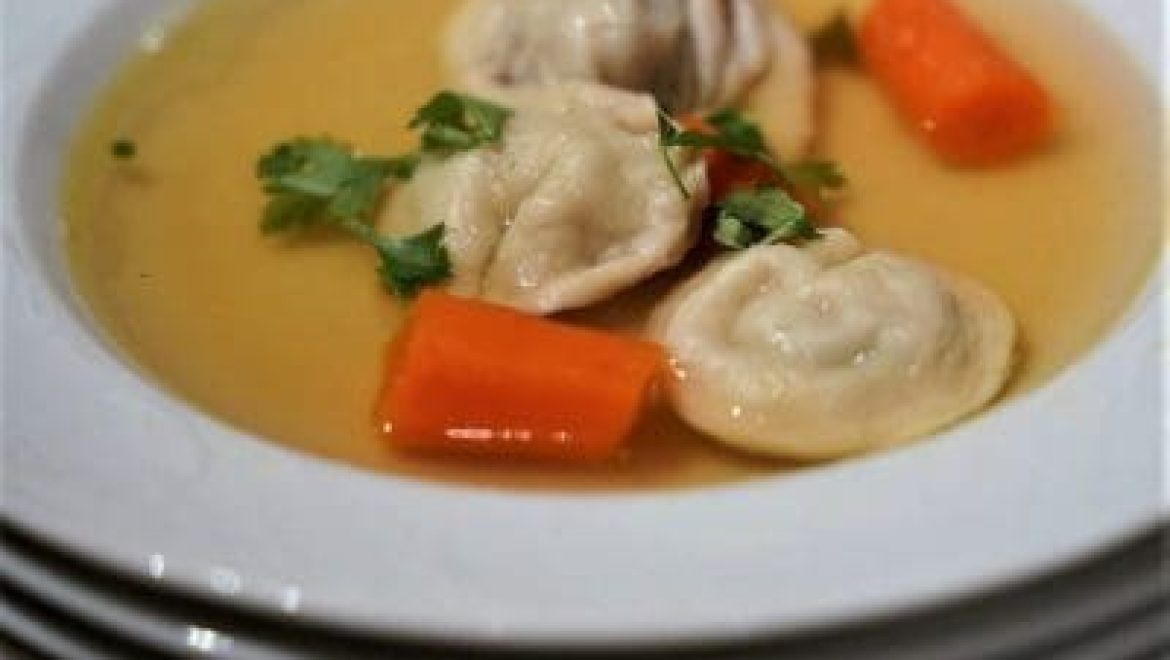 מרק עוף עם קרפלך