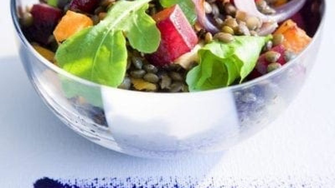 סלט עדשים ואנטי פסטי ירקות שורש