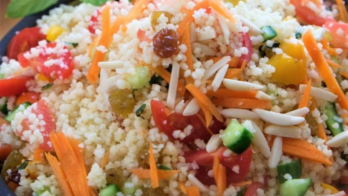 סלט קוסקוס עם ירקות בניחוח תפוז