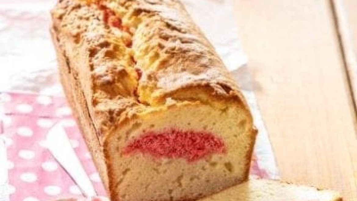 עוגה בחושה במילוי קוקוס מלבי