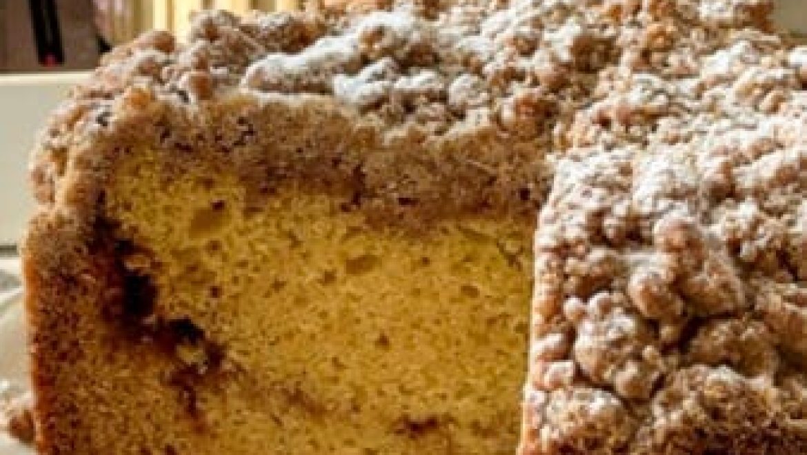 עוגת קינמון בחושה עם שטרויזל פריך