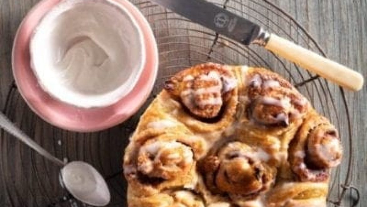 עוגת שמרים נפלאה במילוי סוכר וקינמון