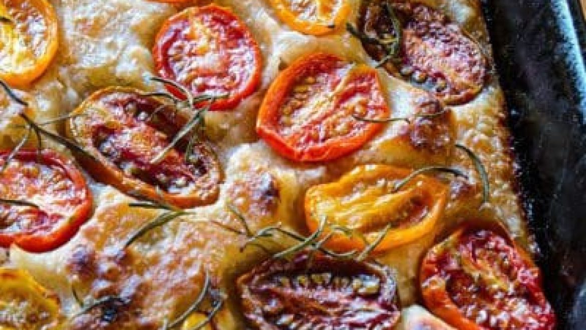 פוקצ'ה בתבנית