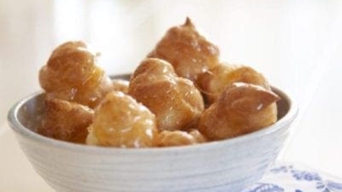 פחזניות במילוי קרם פטסייר וציפוי קרמל