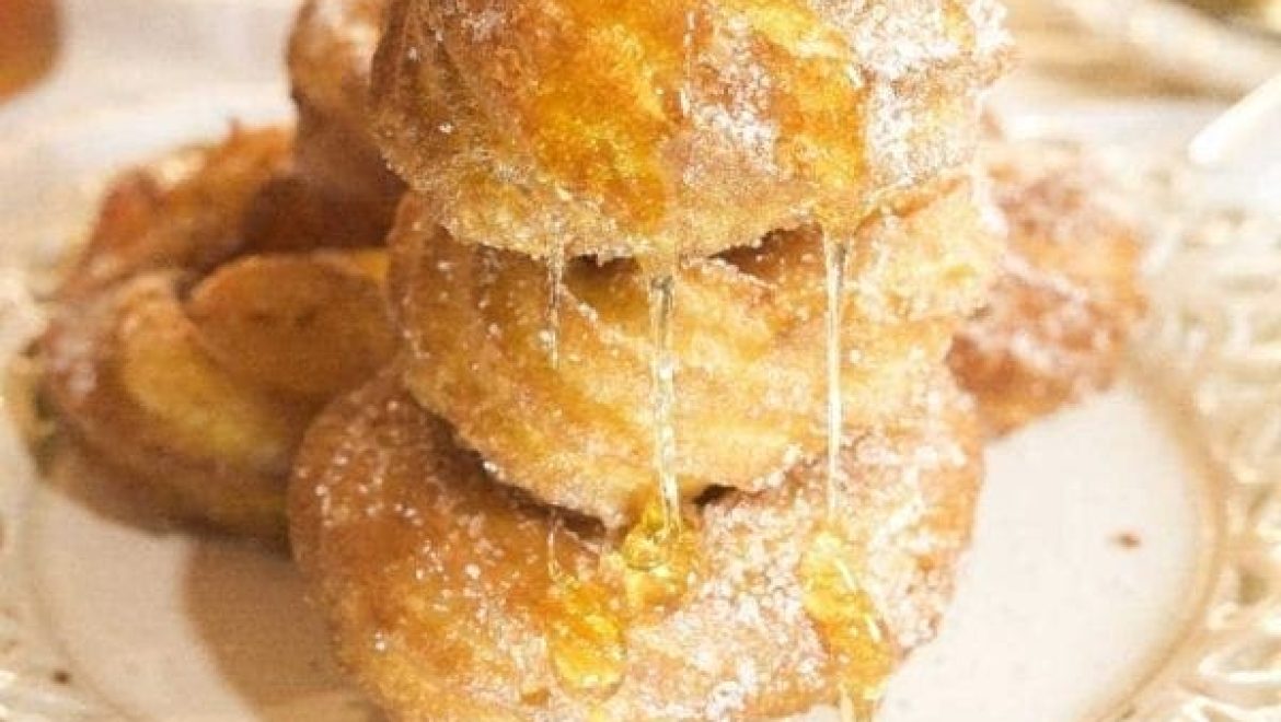 צ'ורוס עם דבש