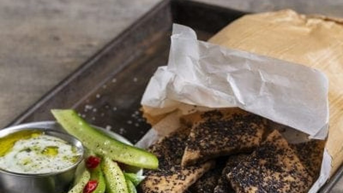 קרקרים עם פרג