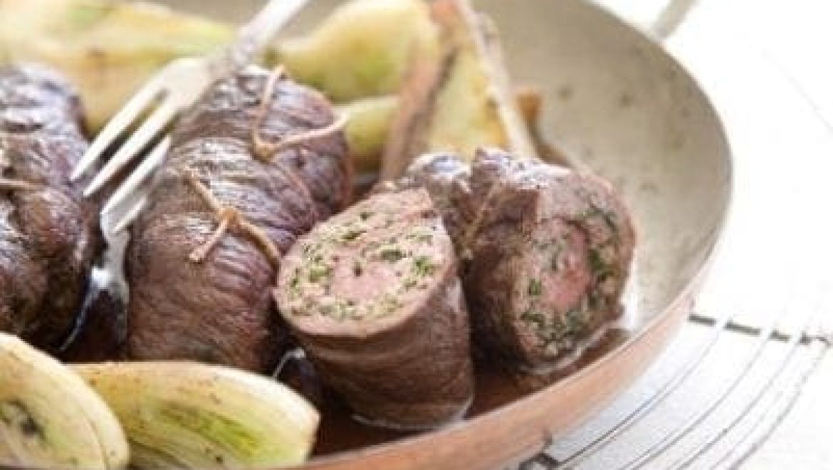 רולדת בקר במילוי בשר טחון ובזיליקום